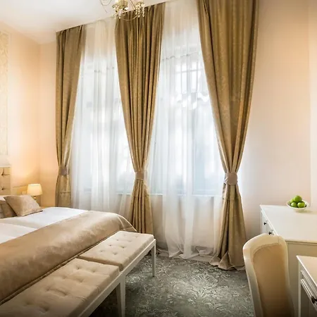 Palace Bellevue Hotel