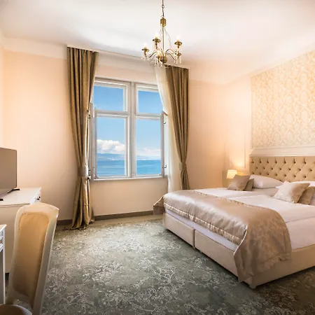 Palace Bellevue 4*