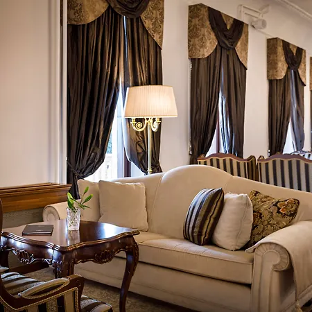 Palace Bellevue Hotel