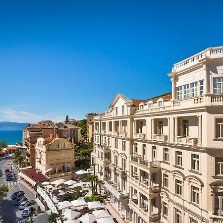 Palace Bellevue Hotel