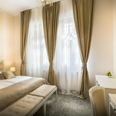 Hotel Bellevue - By Liburnia Hotels & Villas