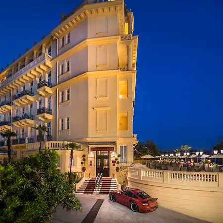 Hotel Palace Bellevue