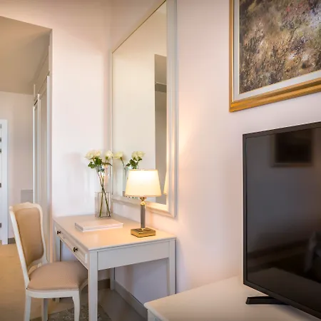 Bellevue - By Liburnia & 4* Opatija