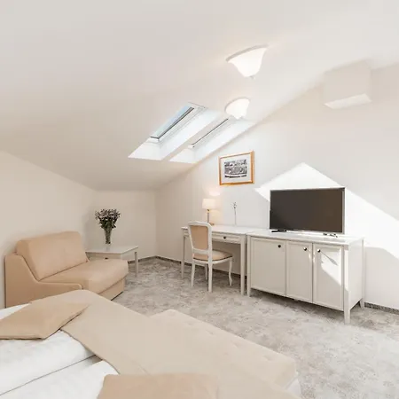 Hotel Bellevue - By Liburnia & Opatija