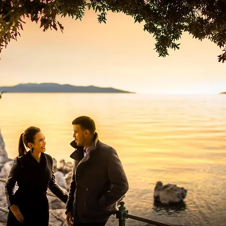 Bellevue - By Liburnia &