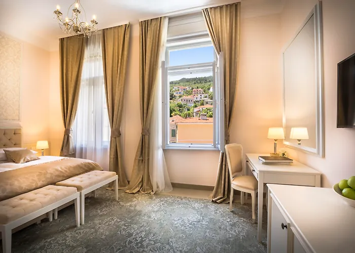 Bellevue - By Liburnia &