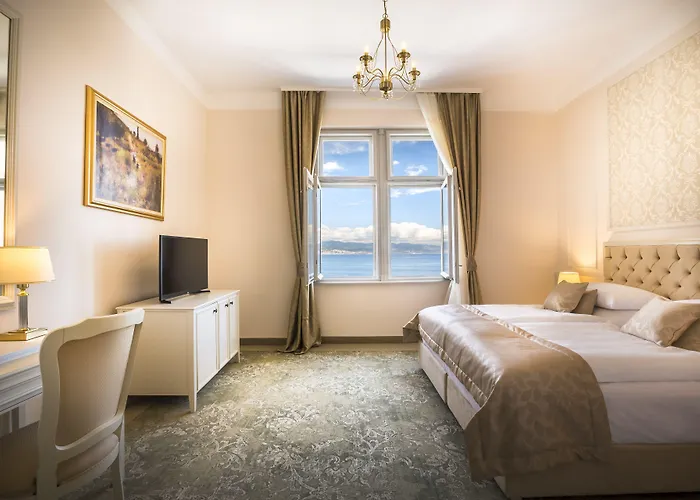 Bellevue - By Liburnia &